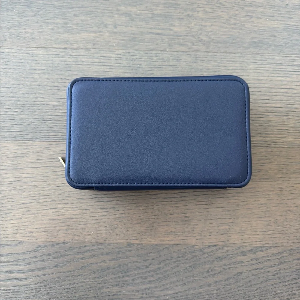 Mission for Delta One Zig Zag Cosmetics Case Makeup Bag New Navy Blue